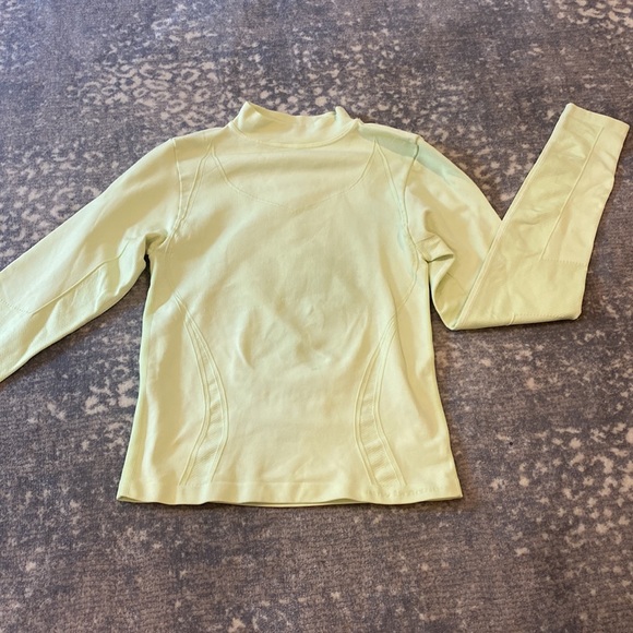 NEW BALANCE LIME GREEN STRETCHY TOP - Picture 3 of 15